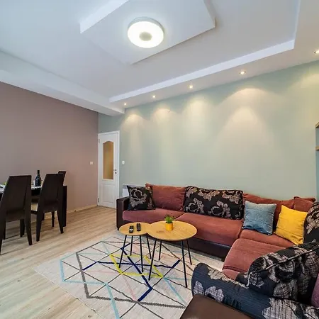 Ohrid 2bdr Apartamento *