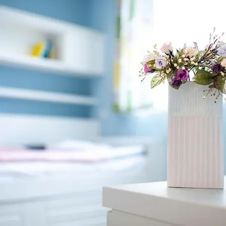 Ohrid 2bdr アパート ヴァルナ