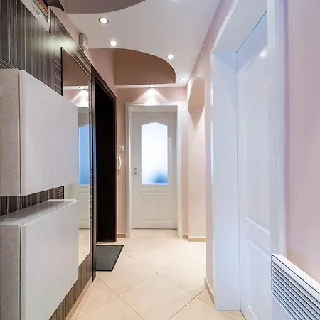 Ohrid 2bdr ヴァルナ